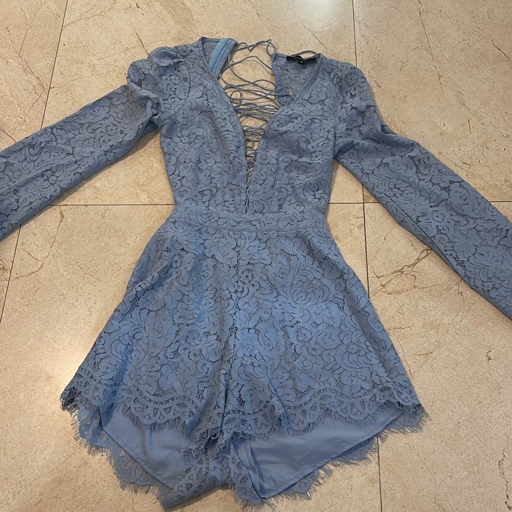 Beautiful blue romper - size medium.